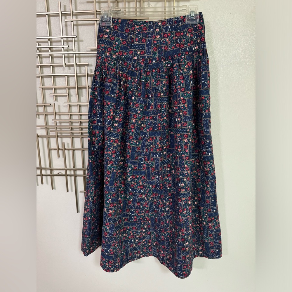 Hunter bell skirt